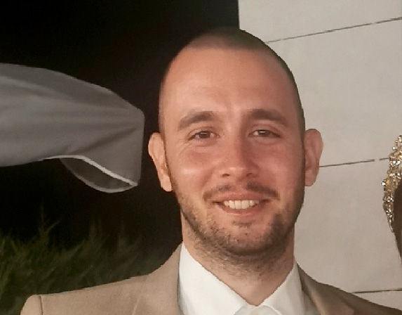 Metin Kasapoglu